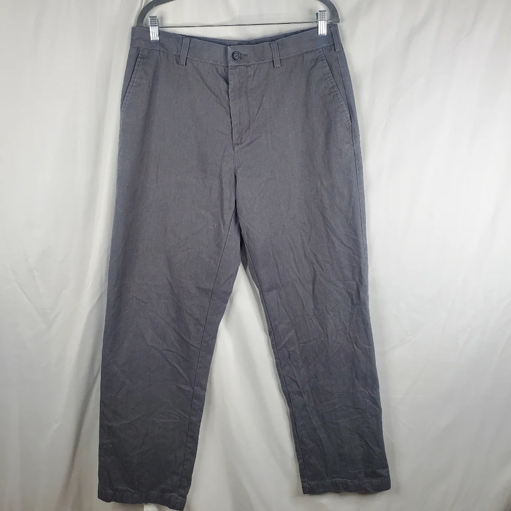 ♧ Croft and Barrow Gray Flat Front Trousers Size 34x34